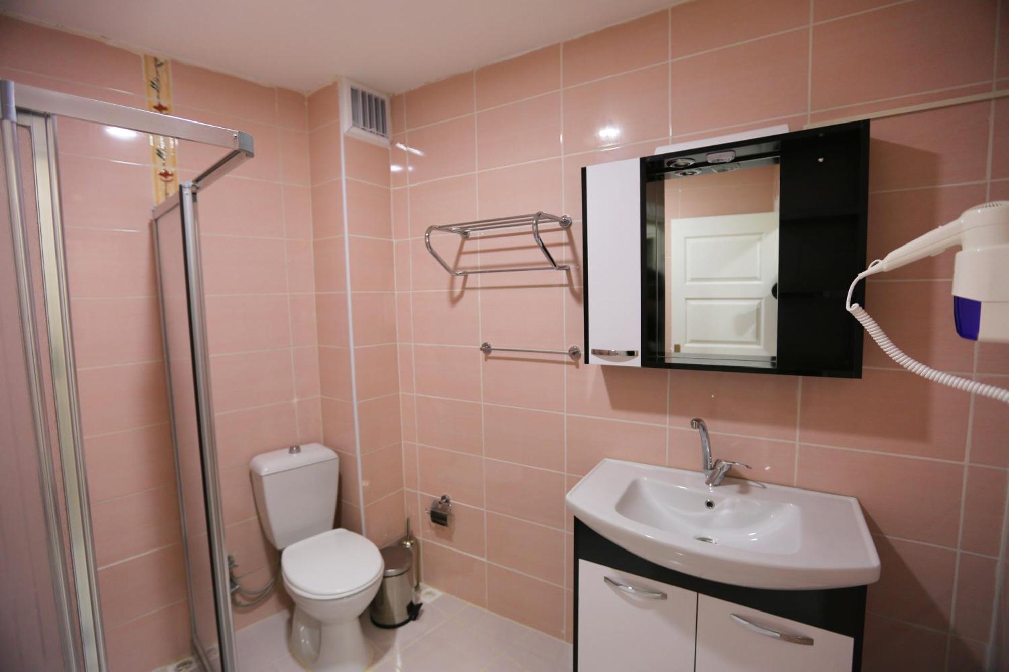 One-Bedroom Deluxe Apartment
