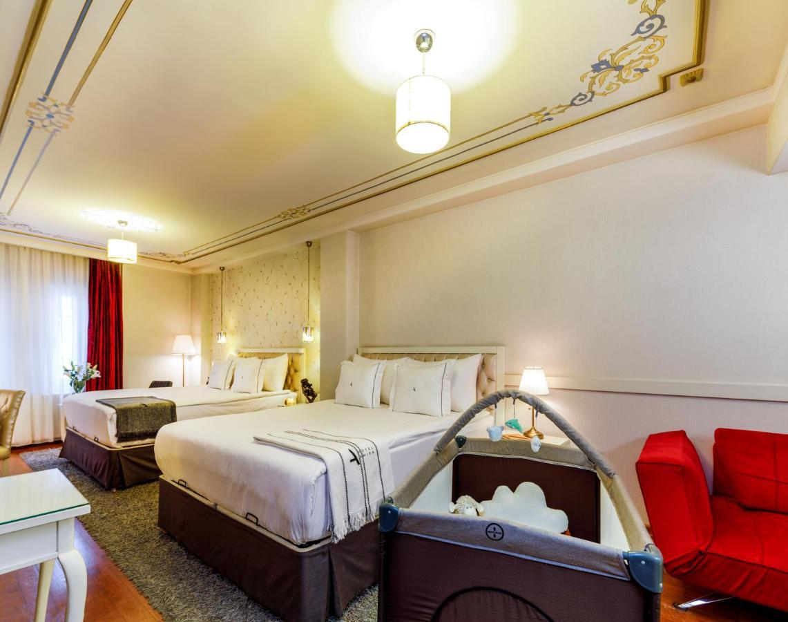 Deluxe Family Room
