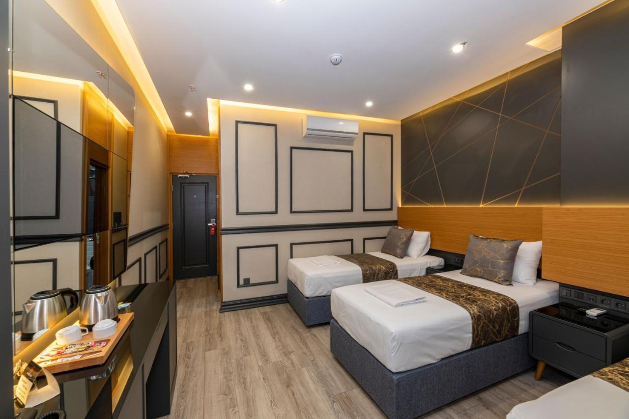 Deluxe Üç Kişilik Oda