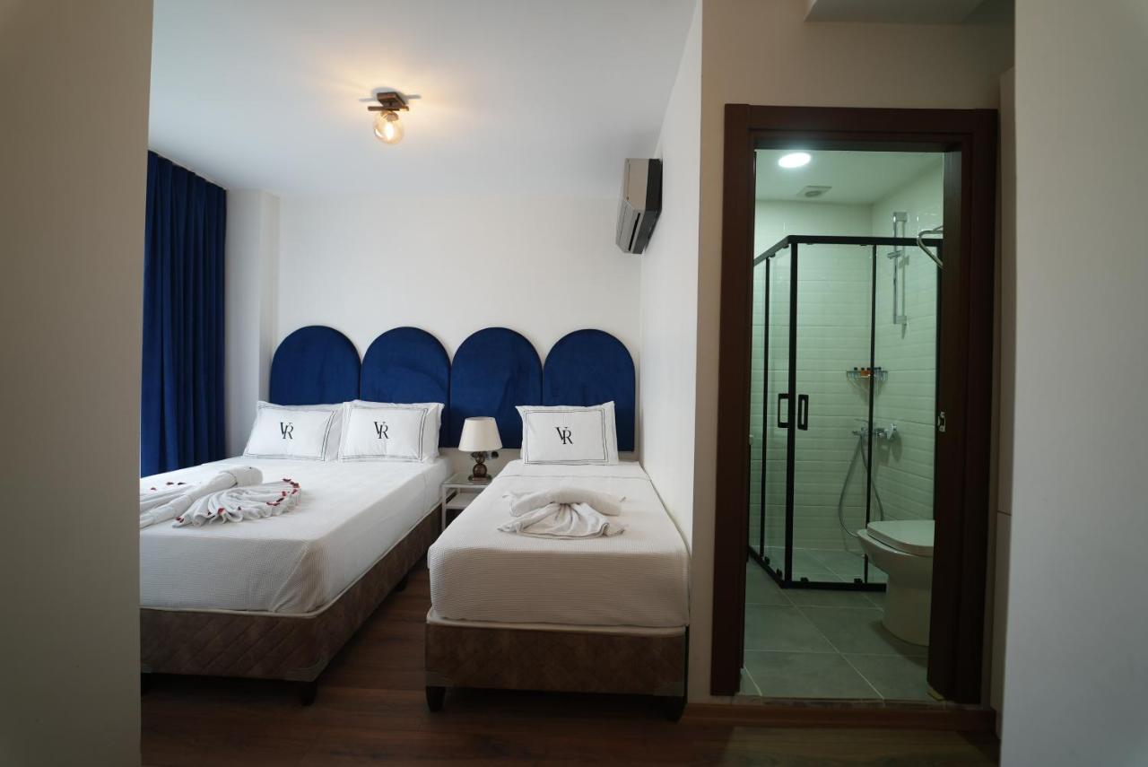 Deluxe Üç Kişilik Oda