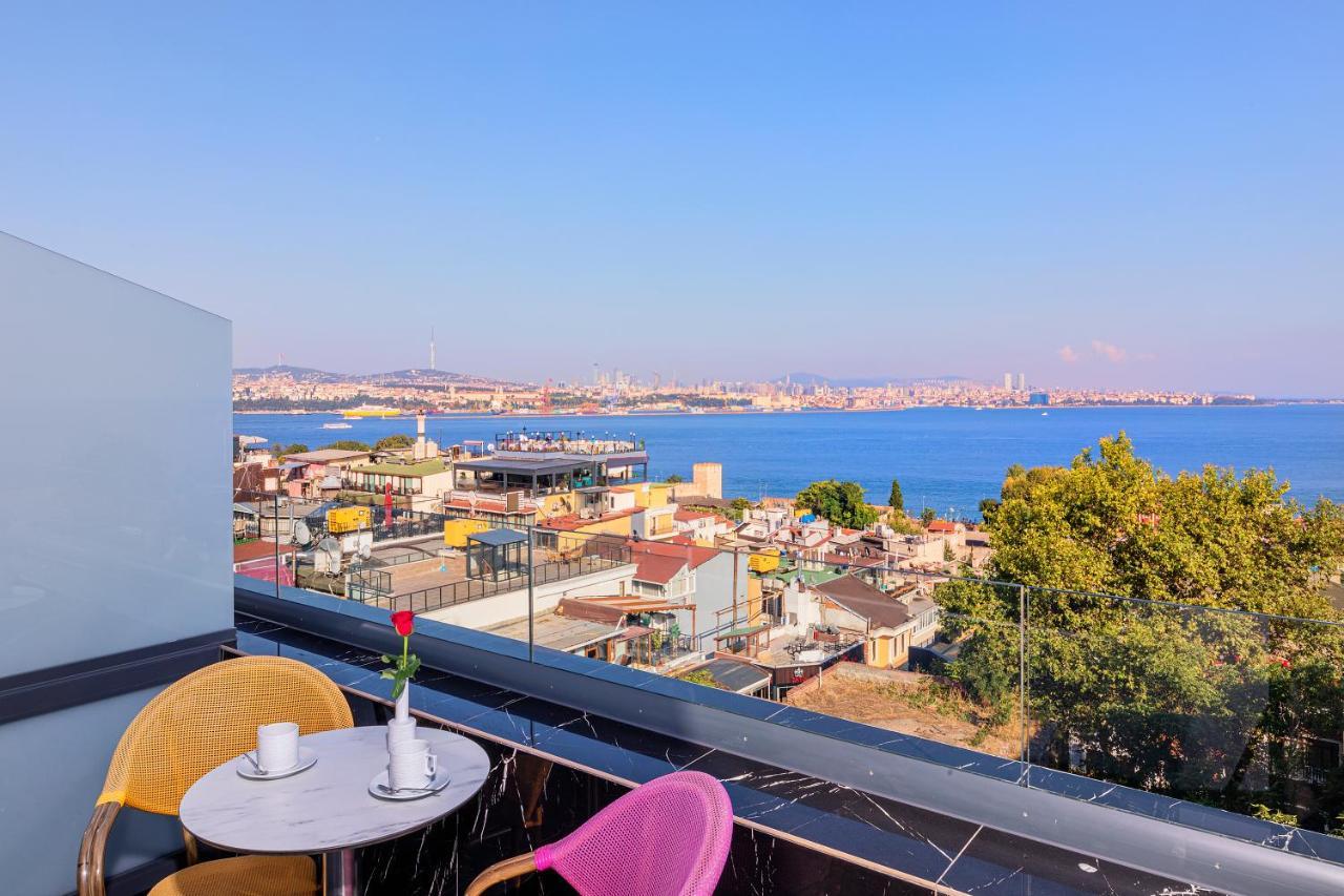 Magnaura Palace Süit - Spa Küvetli, Büyük Teraslı