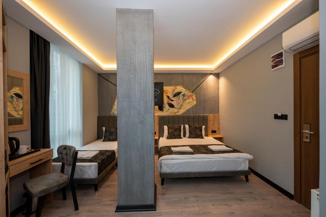 Deluxe Üç Kişilik Oda