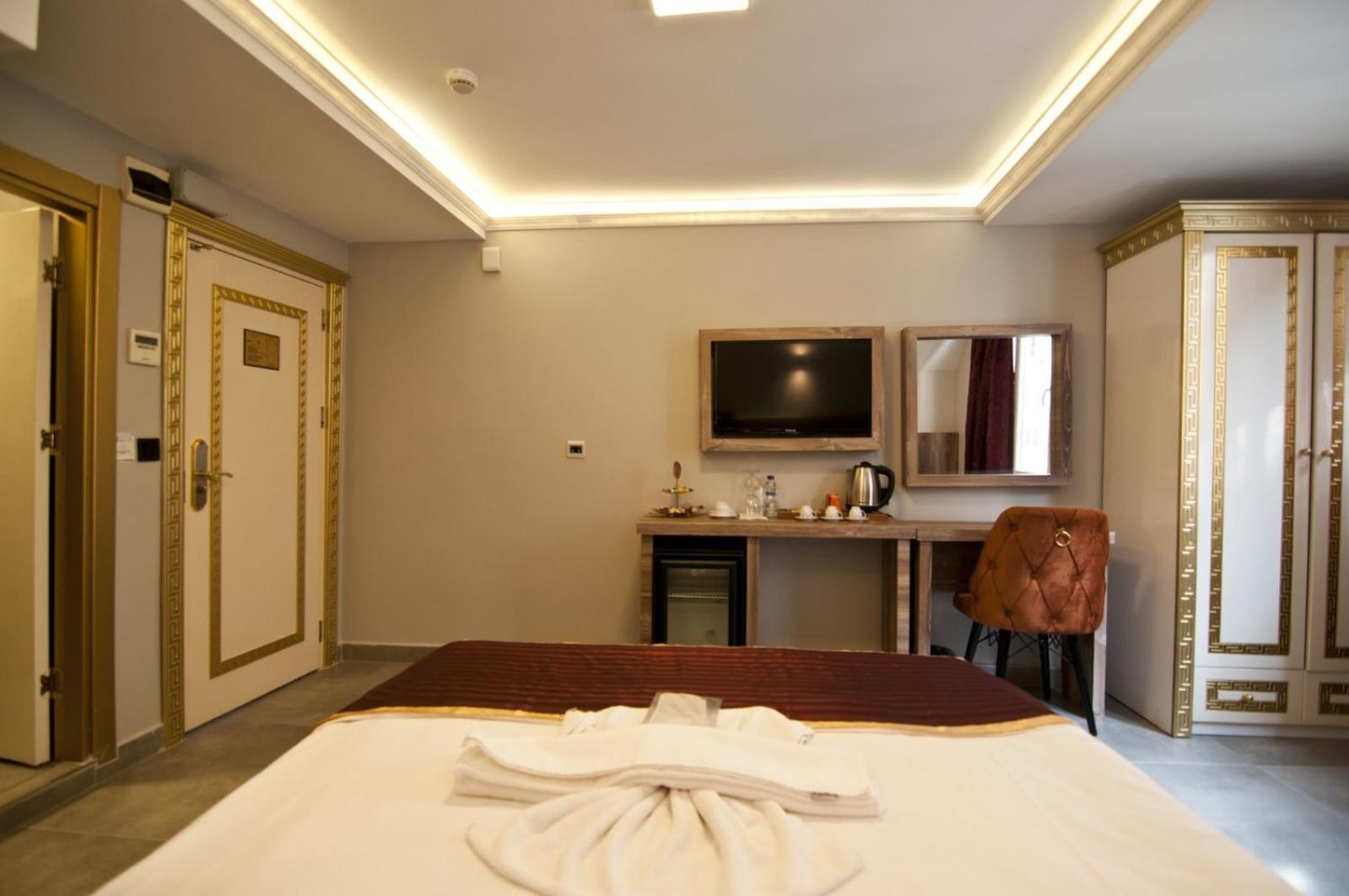 Deluxe Çift Kişilik veya İki Yataklı Oda