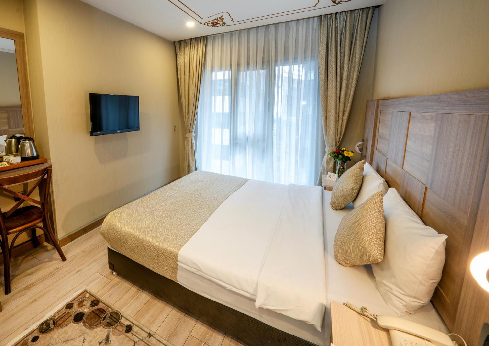 Deluxe Çift Kişilik Oda
