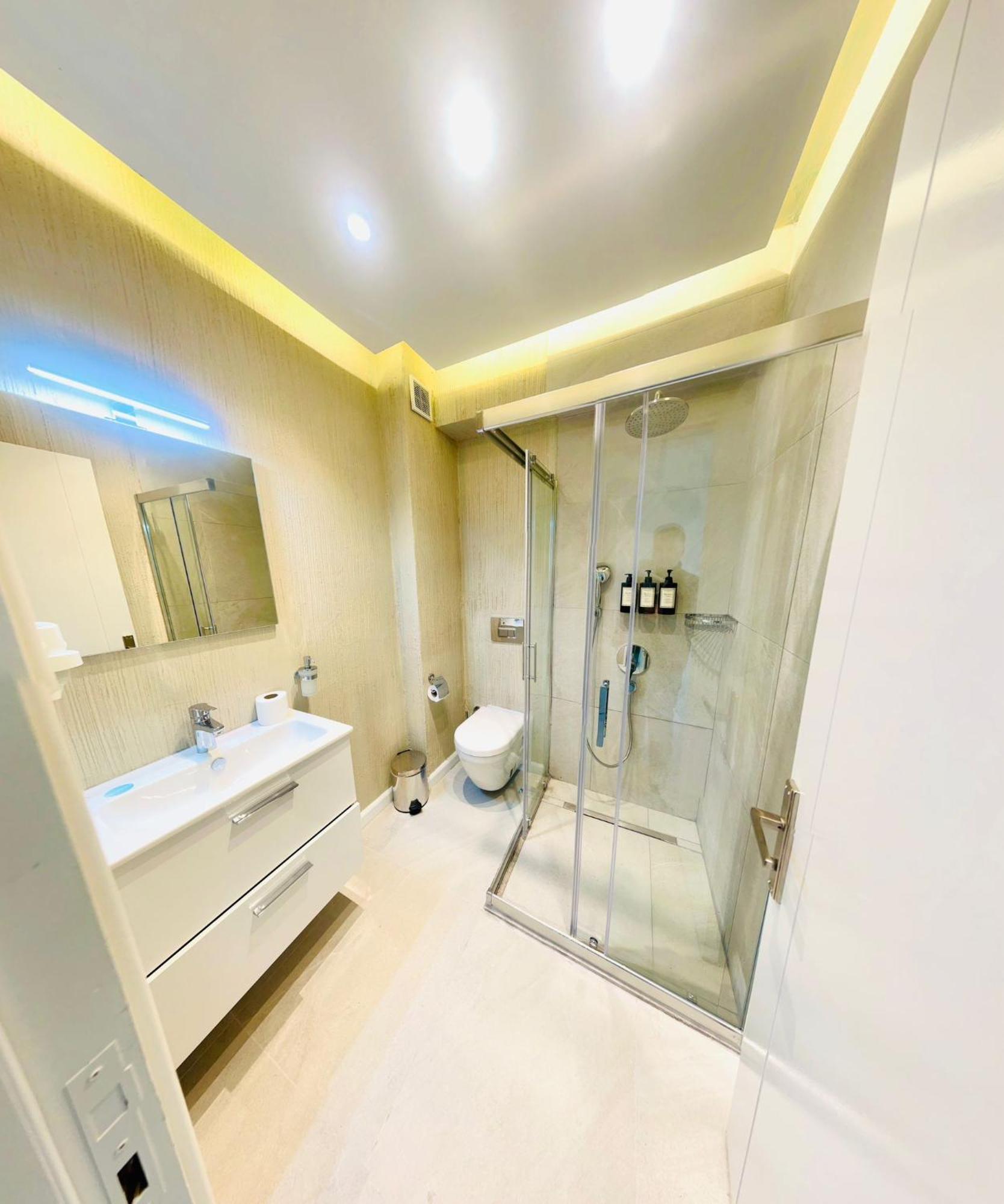 Deluxe Çift Kişilik Oda - Balkonlu