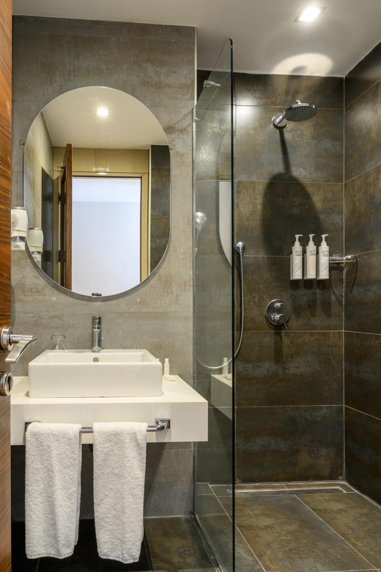 Şehir Manzaralı, Standart Queen Oda