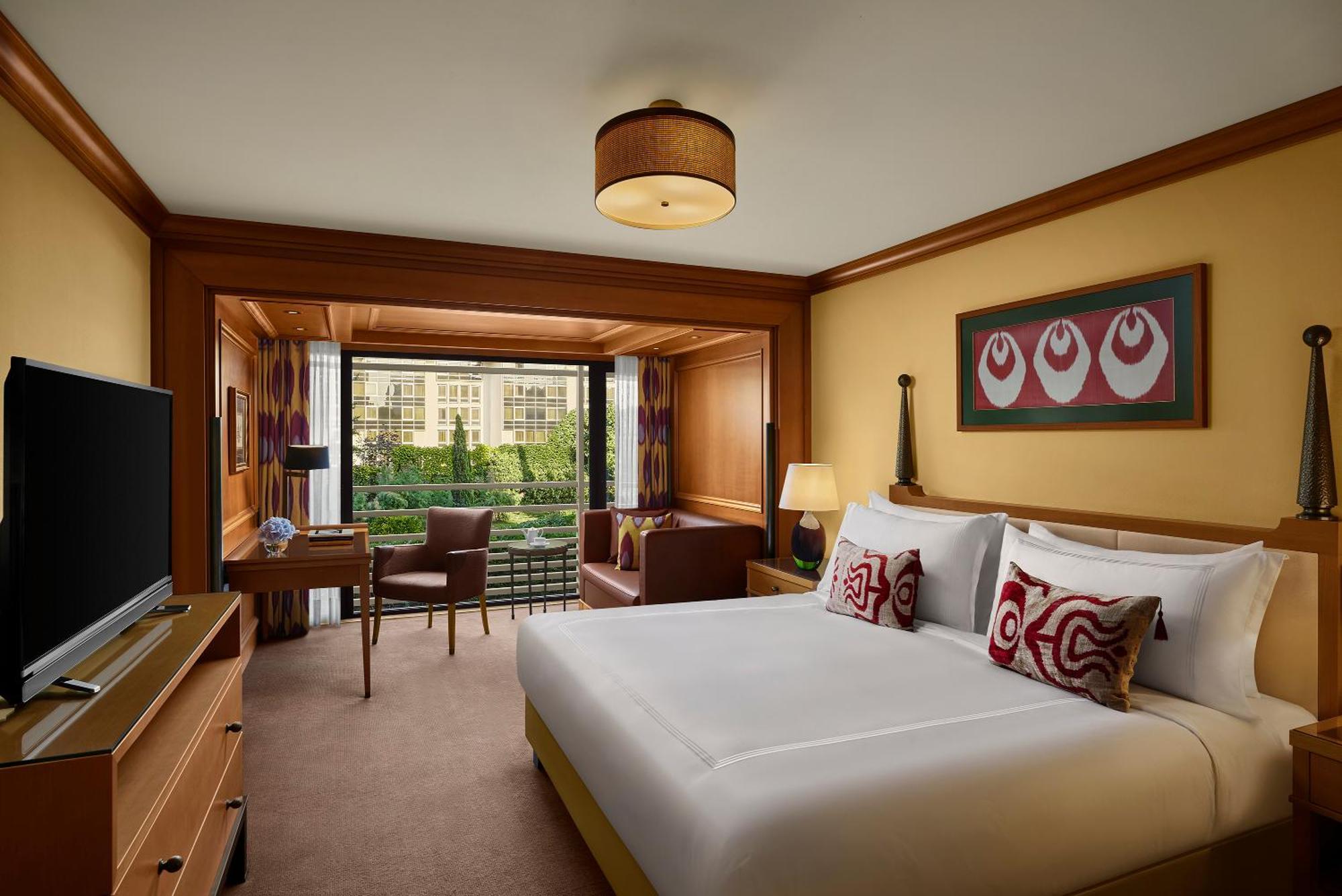 Superior Park View Room King Bed