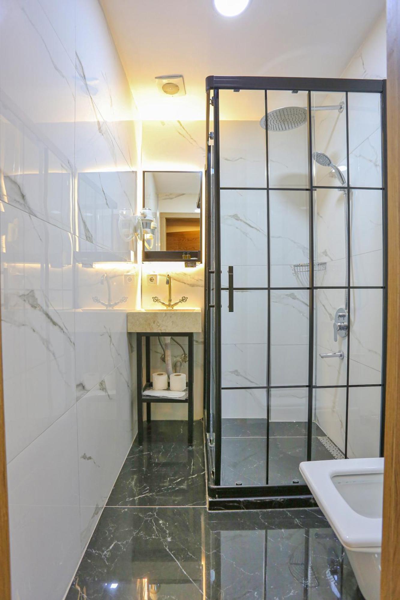 Deluxe Çift Kişilik Oda