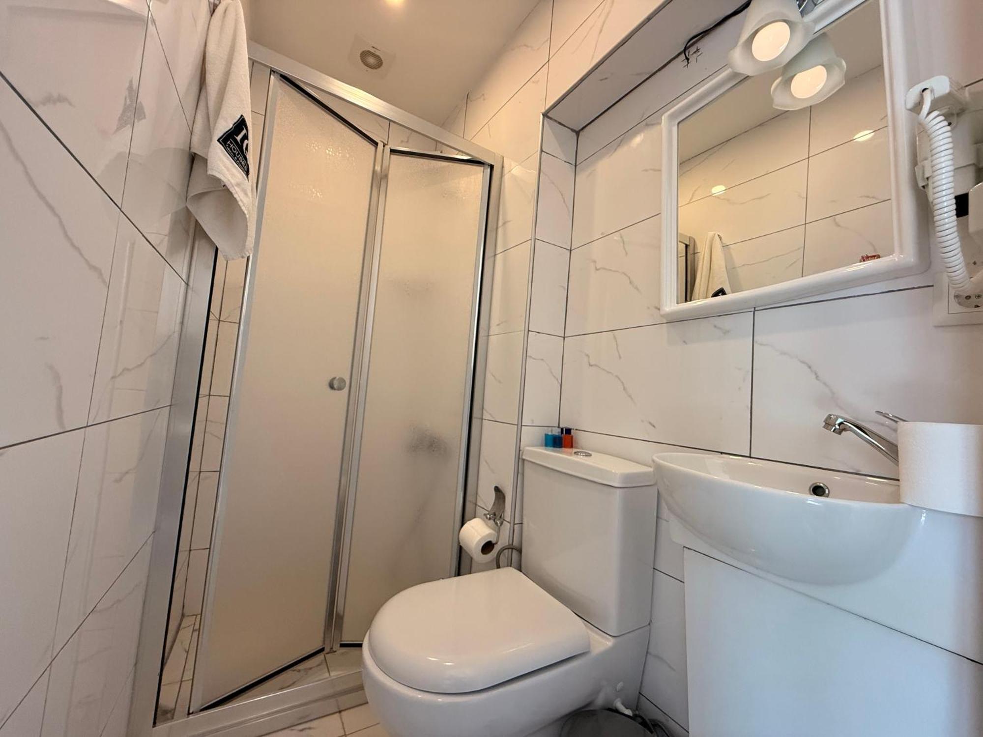 Deluxe Çift Kişilik Oda - Balkonlu