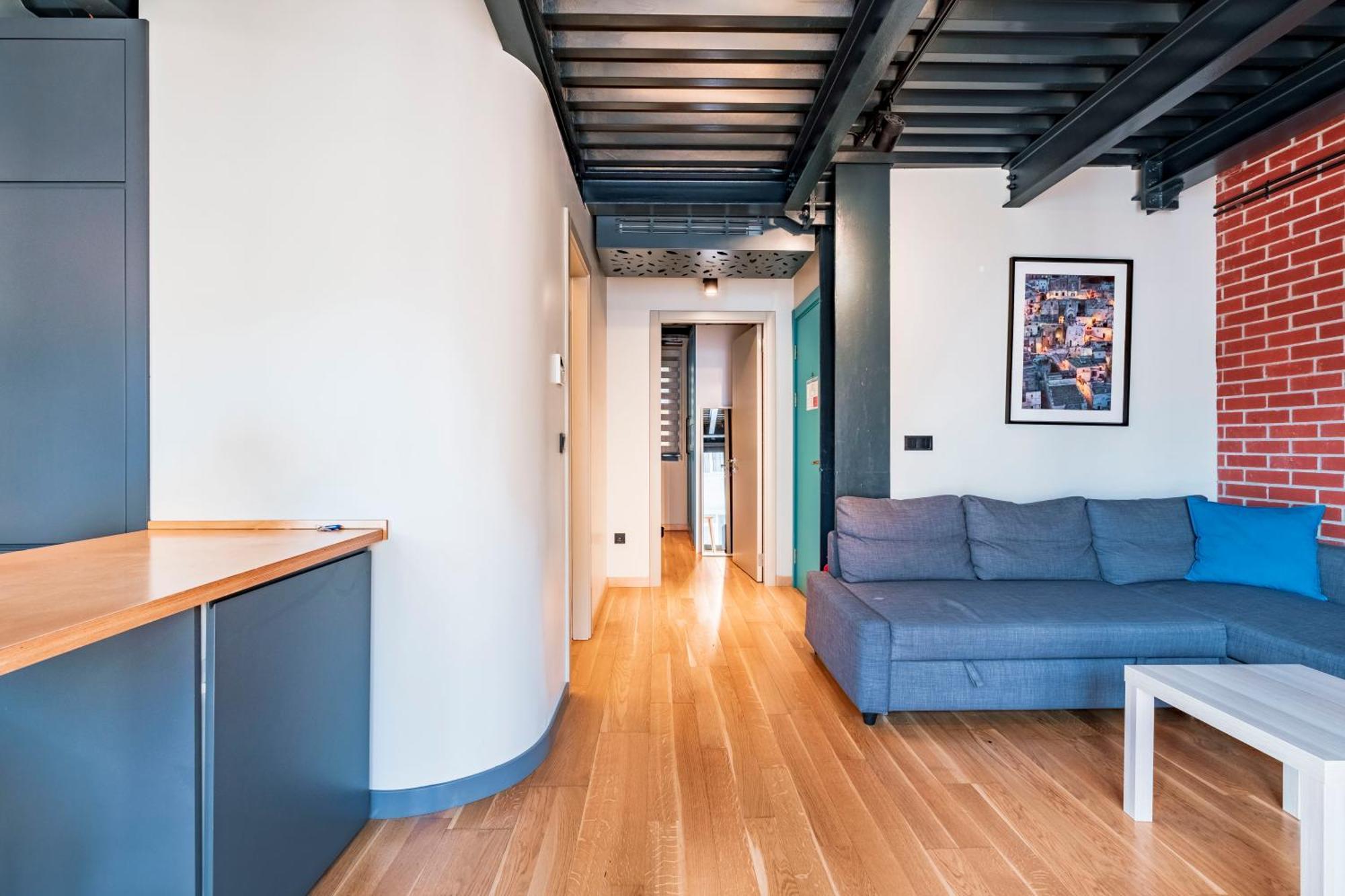 One-Bedroom Apartment