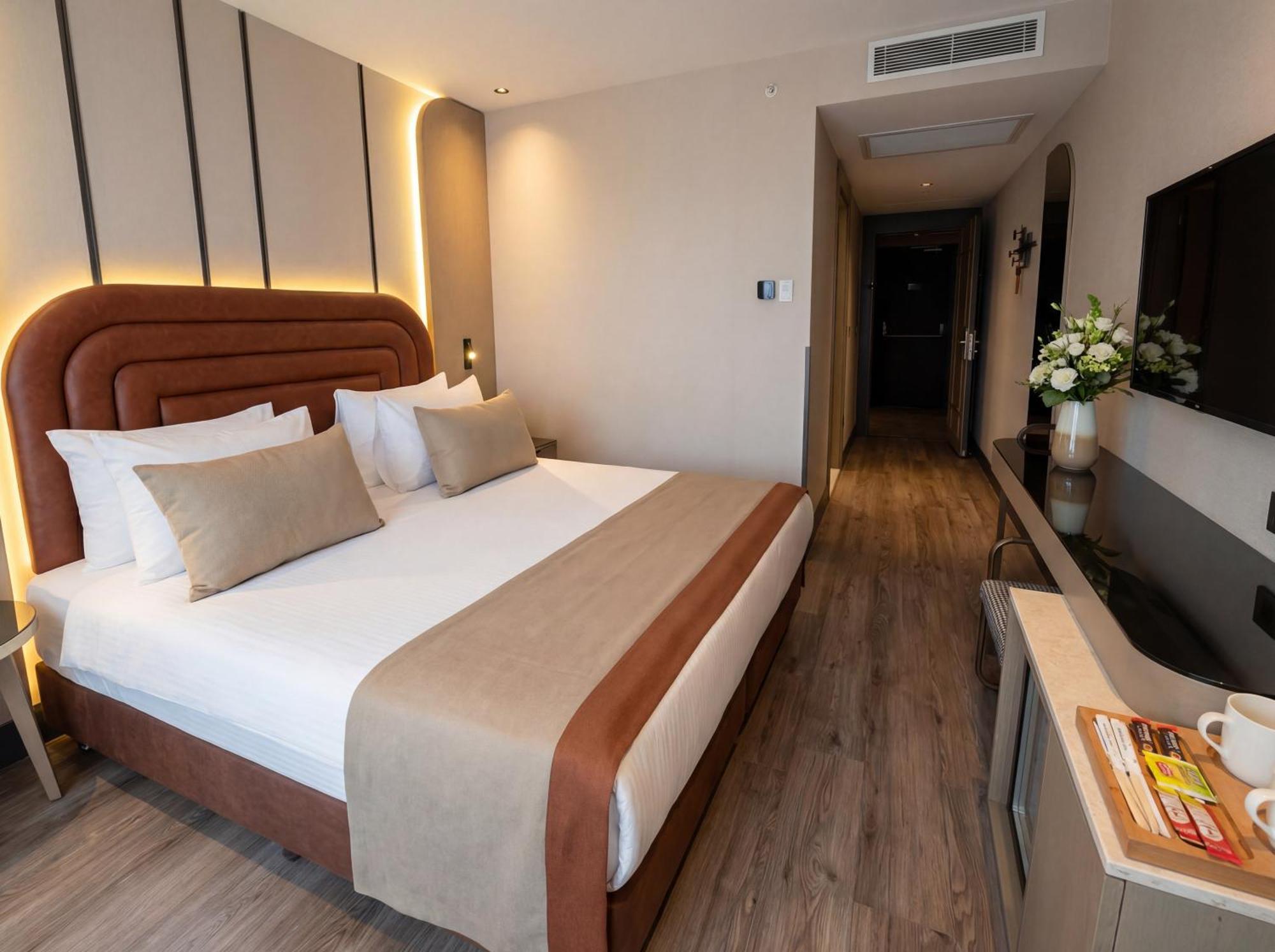 Standard Zimmer mit Kingsize-Bett