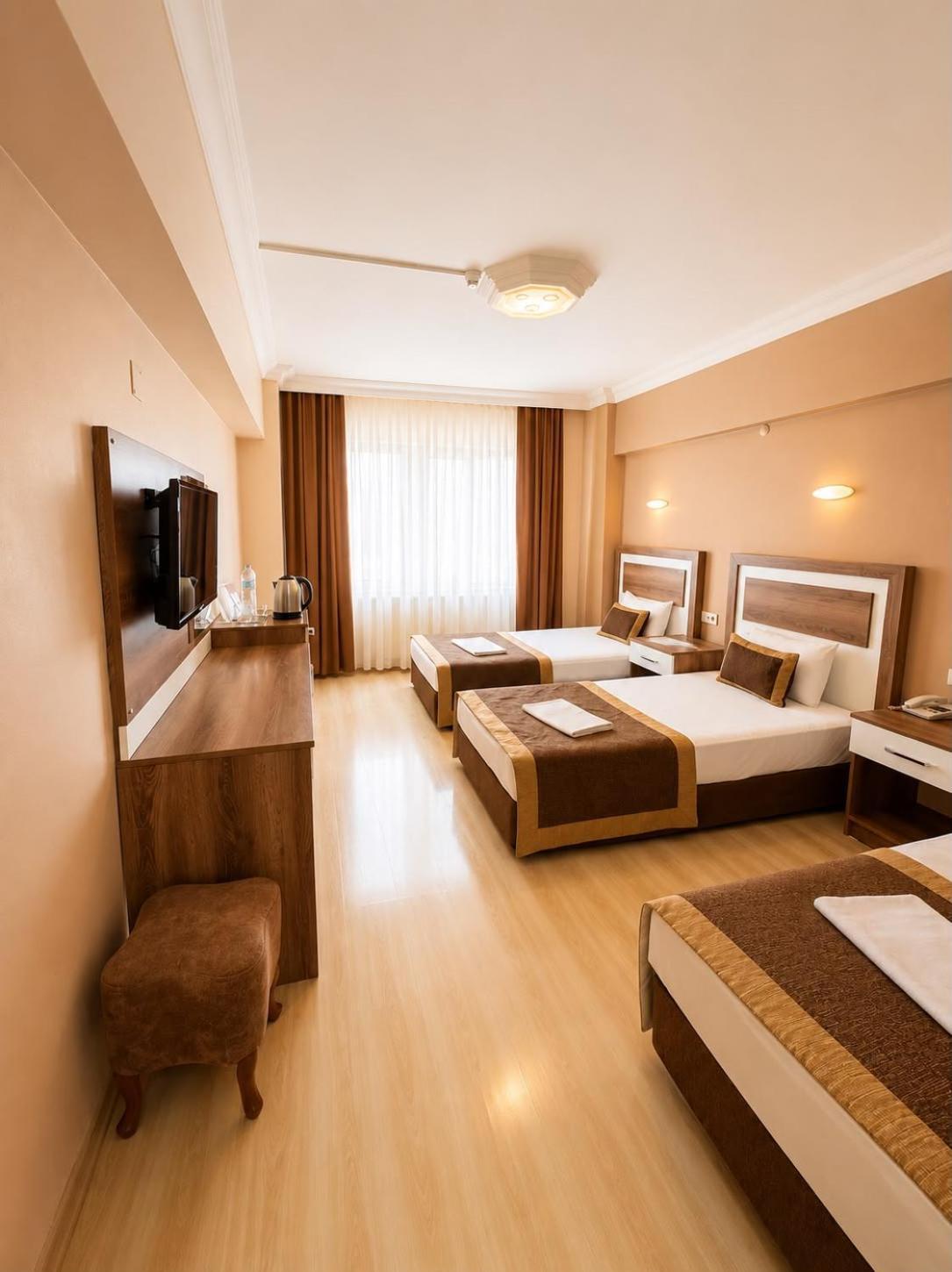 Üç Kişilik Comfort Oda