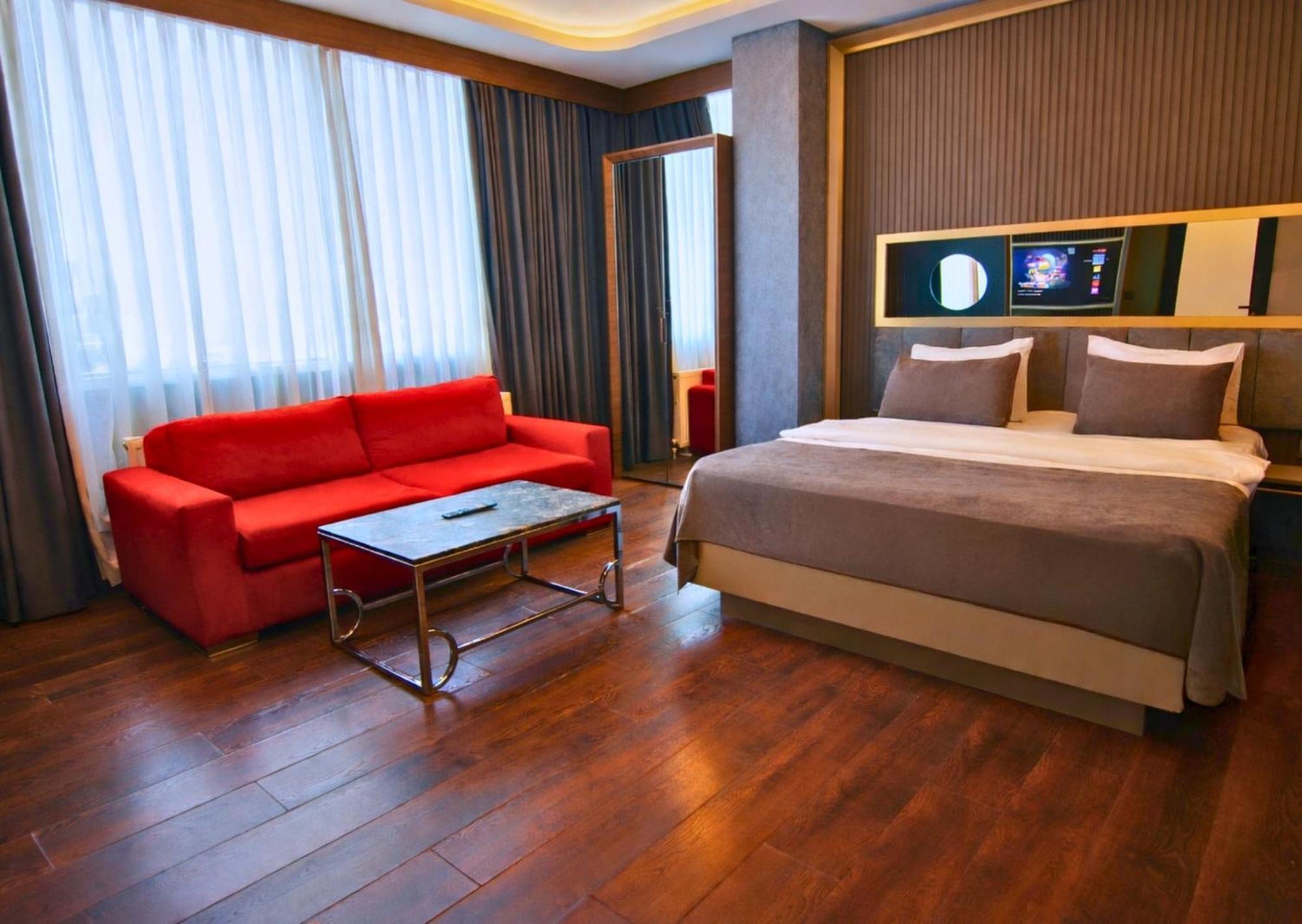 Deluxe Double Room,1773523829:JPEG