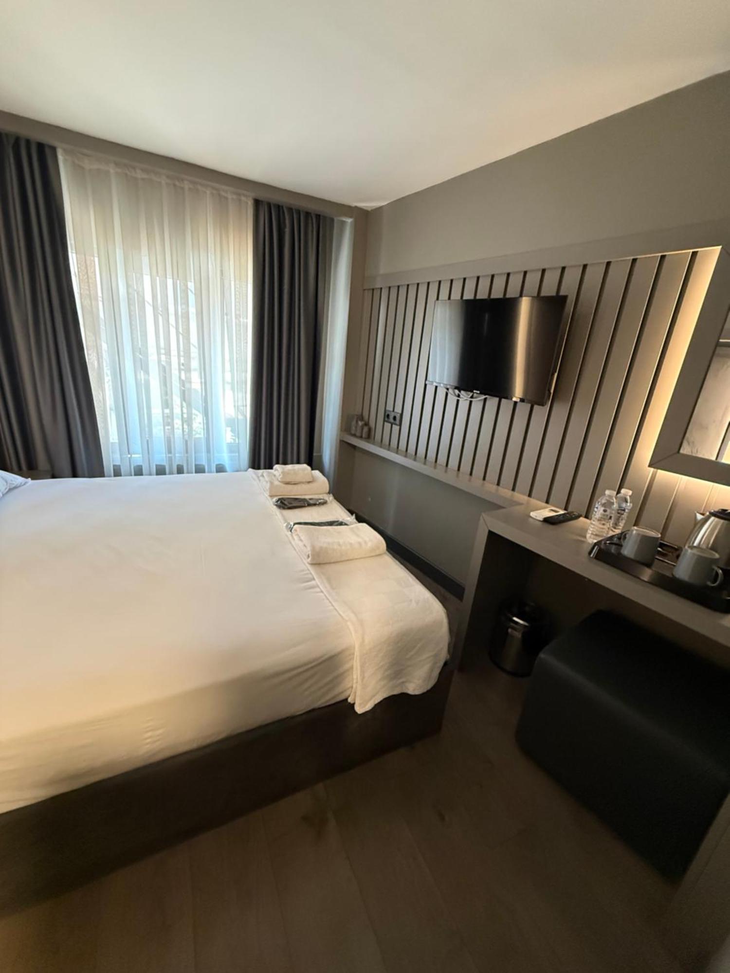 Economy Double Room
