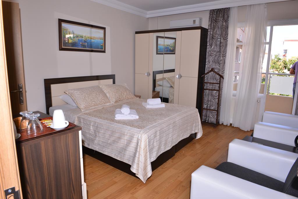 Standart Çift Kişilik Oda - Balkonlu
