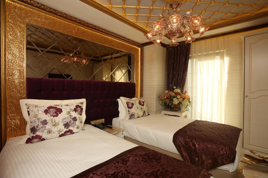 Deluxe Çift Kişilik veya İki Yataklı Oda
