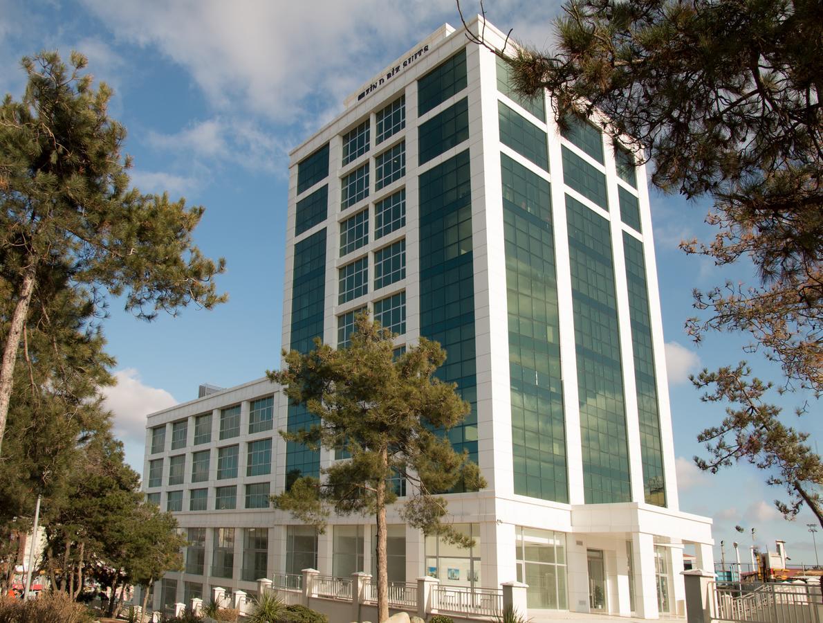 Superior Studio