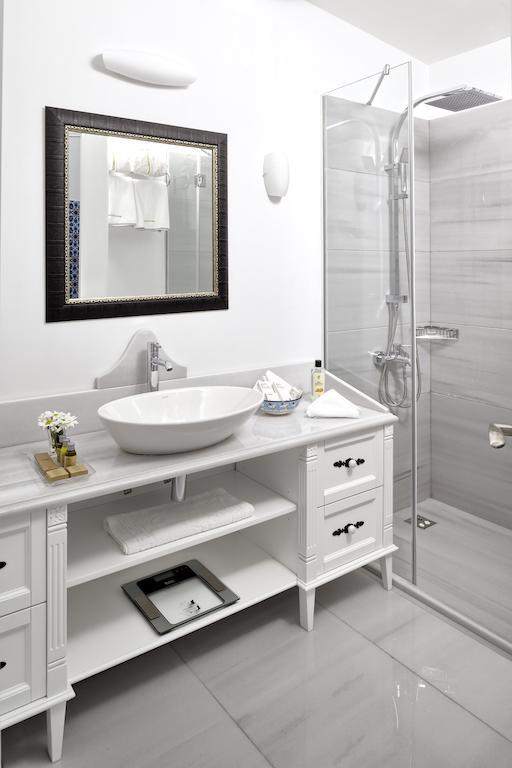Deluxe Çift Kişilik veya İki Yataklı Oda