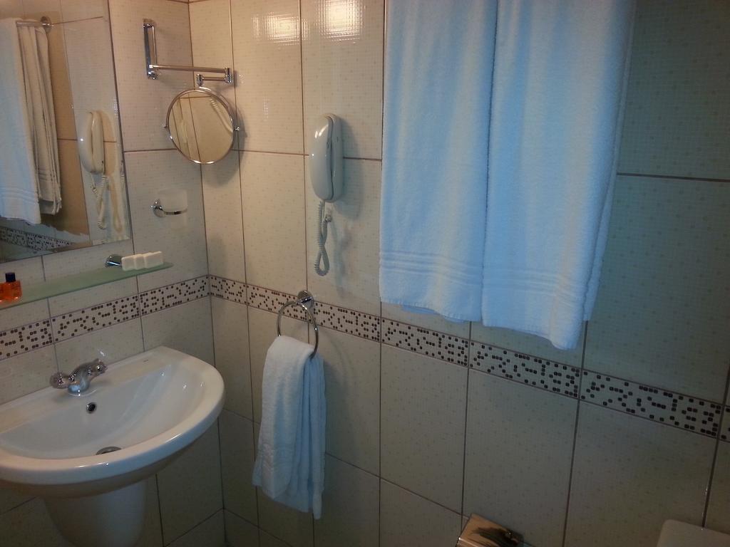 Standart Üç Kişilik Oda