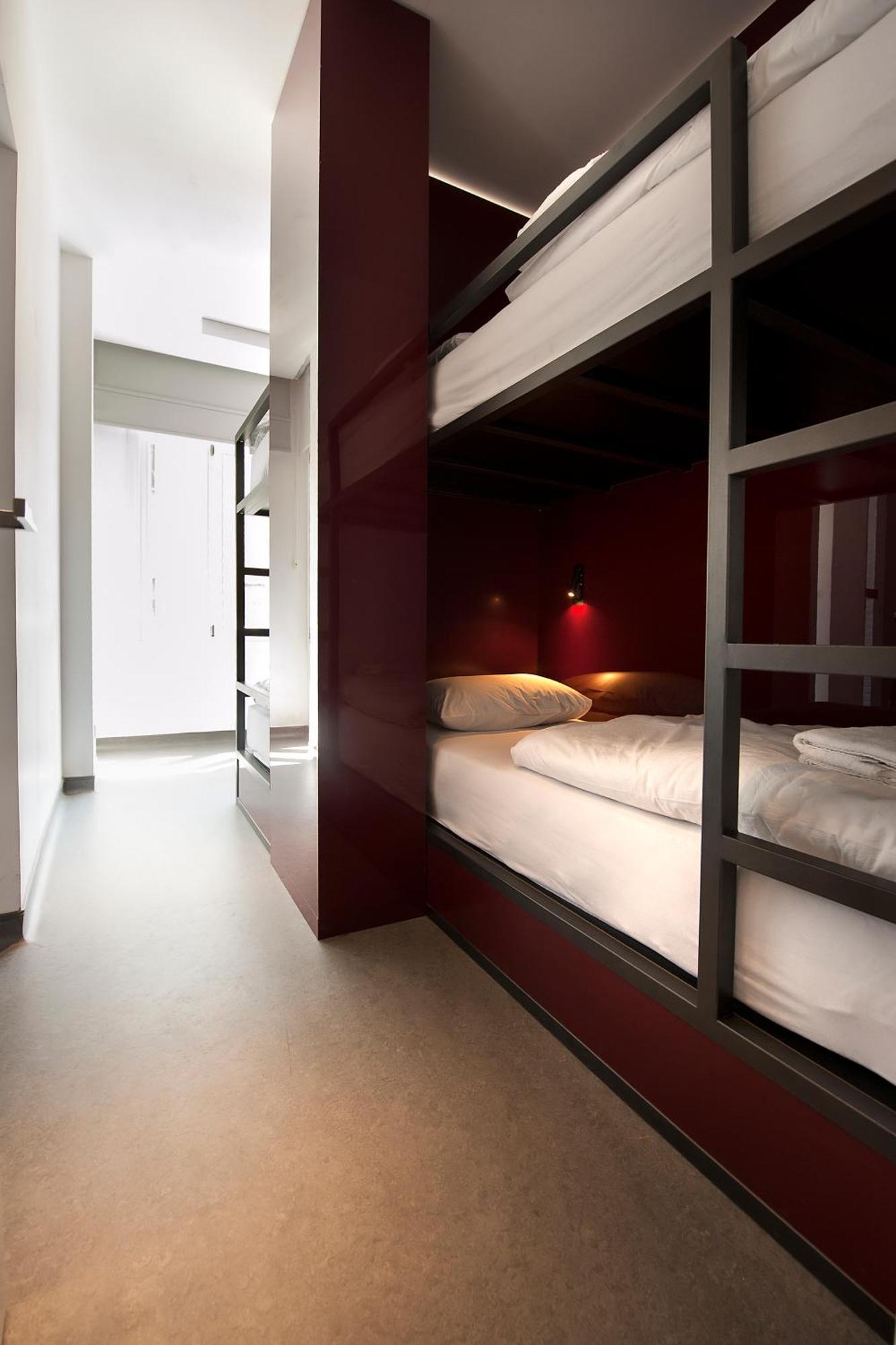 Bett im gemischten Schlafsaal mit 6 Betten und eigenem Bad