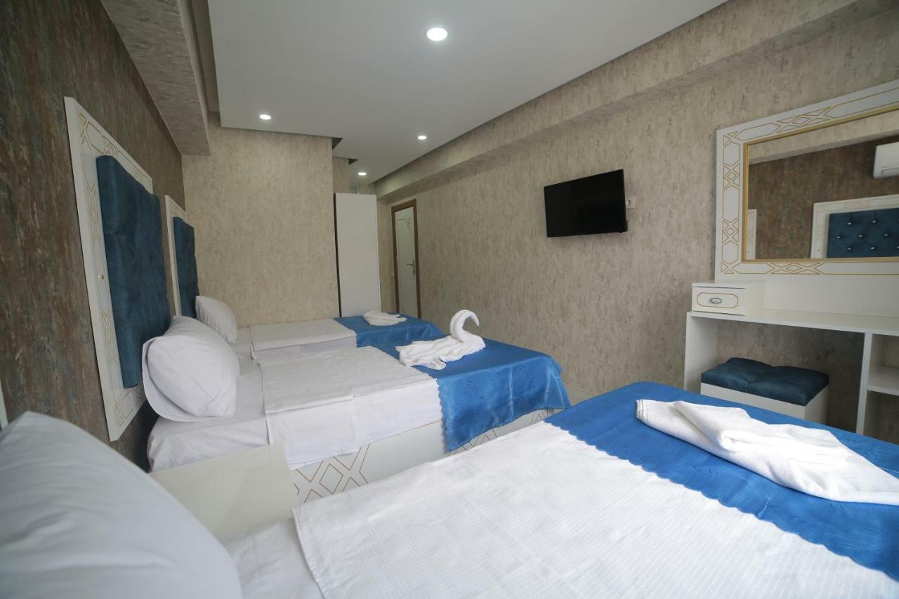 Triple Room,784418748:JPEG