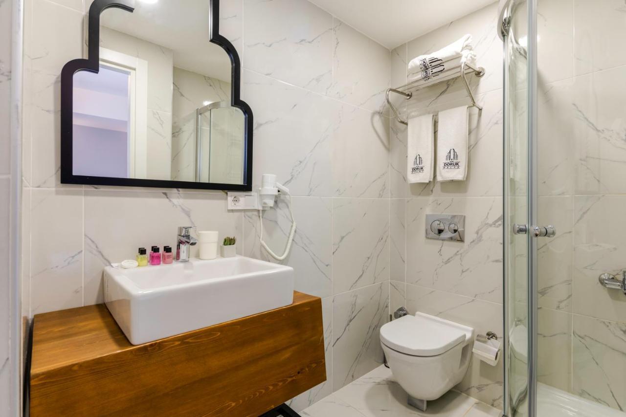 Standard Double Room,940148953:JPEG
