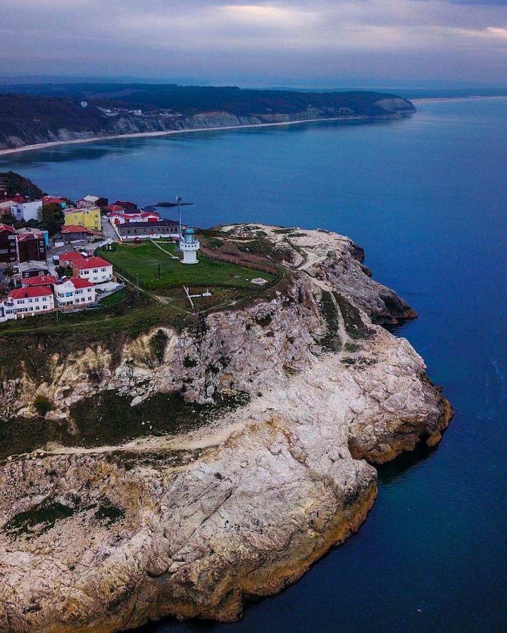 Dört Kişilik Oda - Deniz Manzaralı