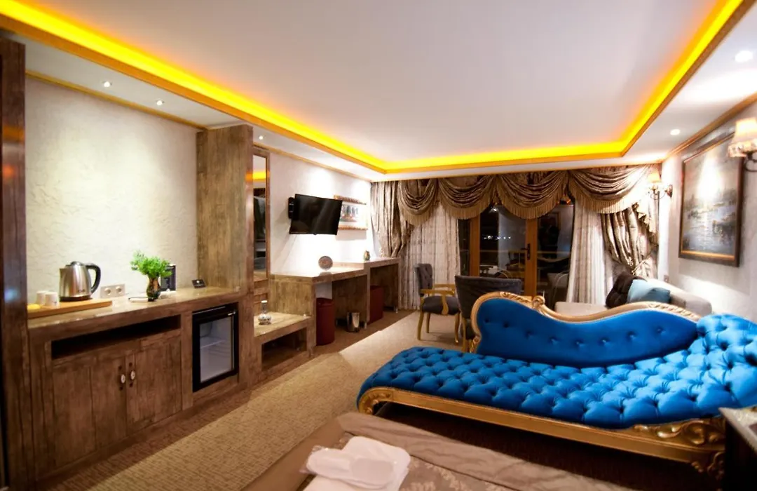 Grand Ambiance Hotel-1
