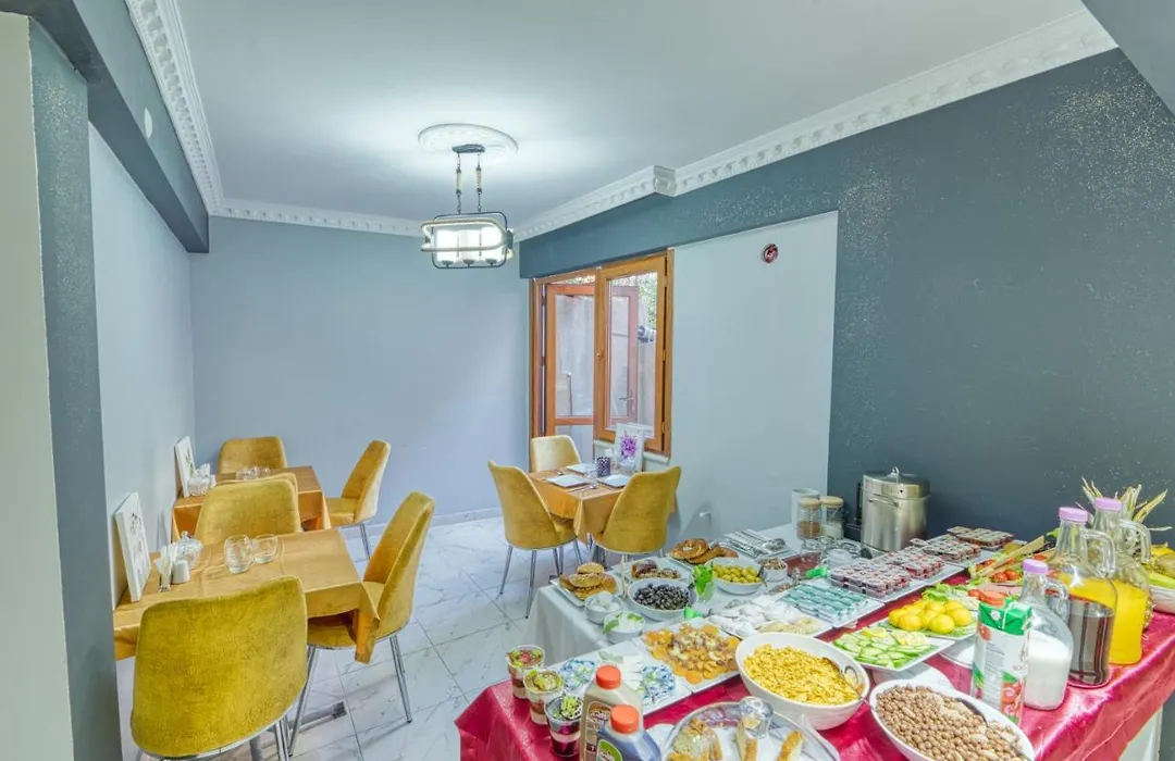 Garth Of Balat Hotel-1