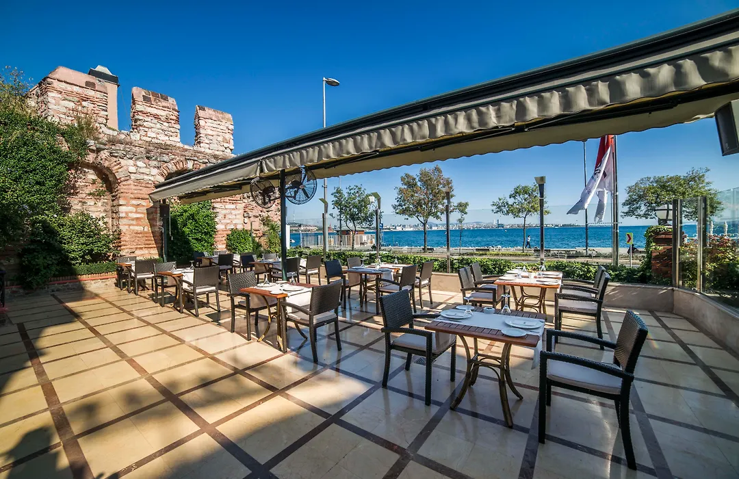 Radisson Hotel Istanbul Sultanahmet-1