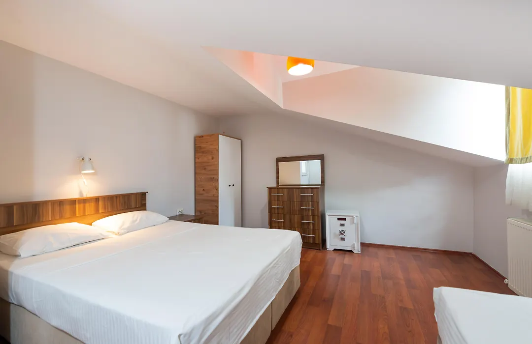 Dualis Hotel-1