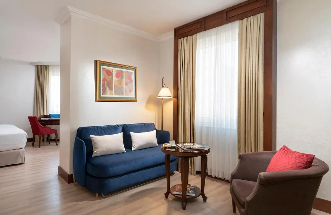 Occidental Taksim-1