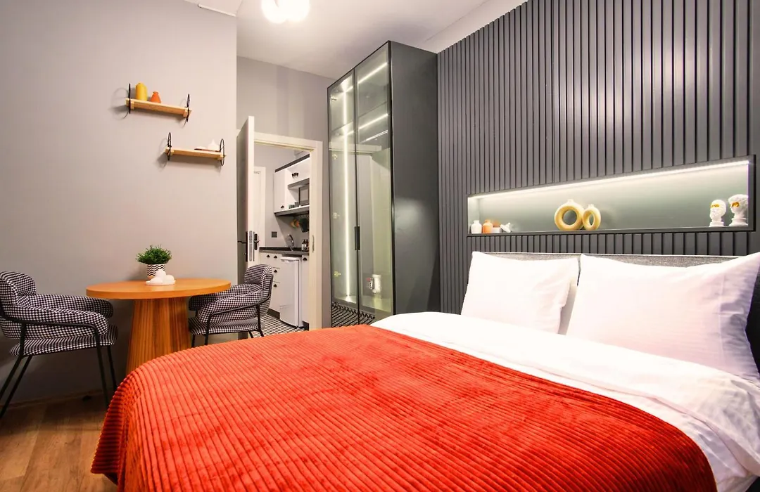 Taks-Inn Hotel-1