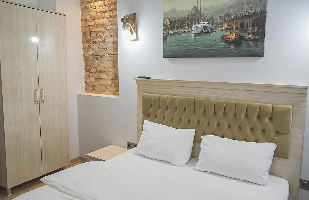 Mar Suite-1