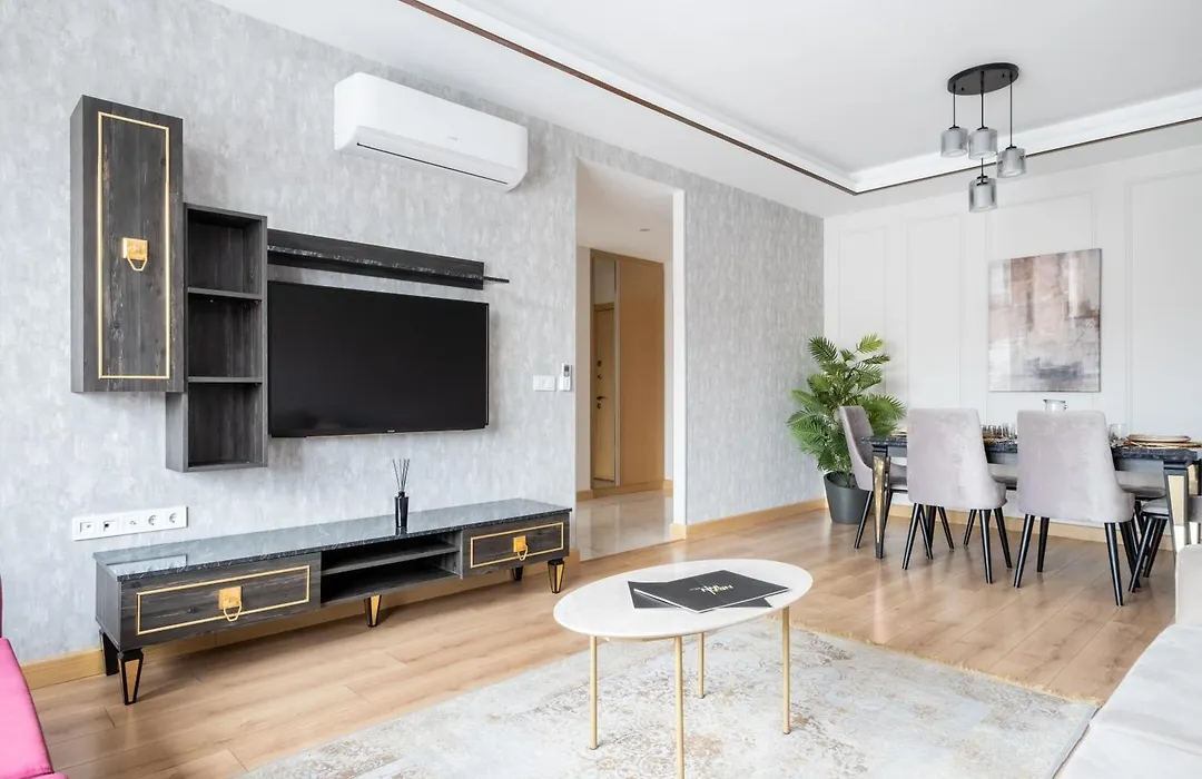 Grand Residence By Newinn-1