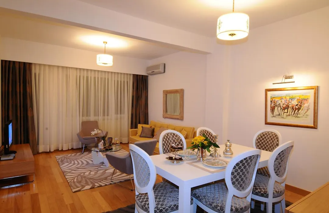 Cheya Taksim Bnb Gumussuyu Istanbul City Center Comfort Residence-1