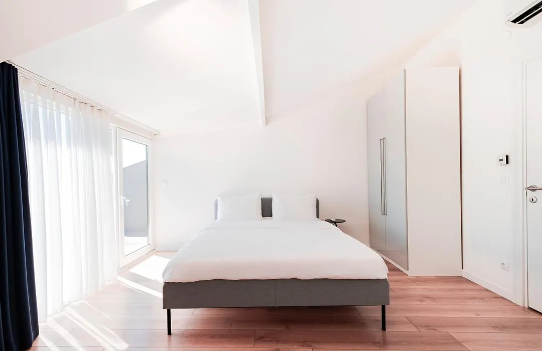 Homie Suites - Luxury Apartments In Macka-1