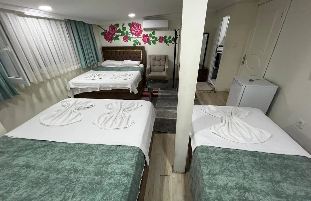 Sultanahmet Blue Yacht House-1
