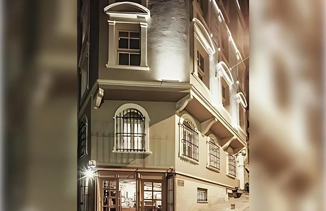 Baylo Suites-1