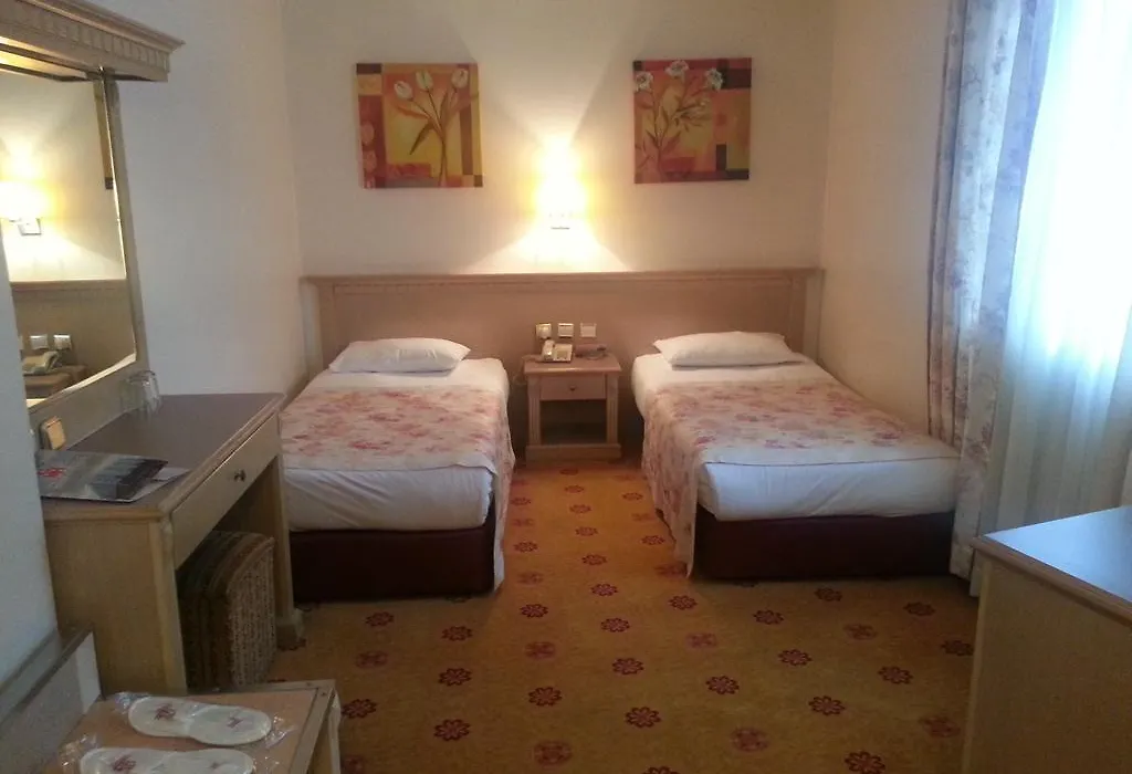Grand Medya Hotel-1