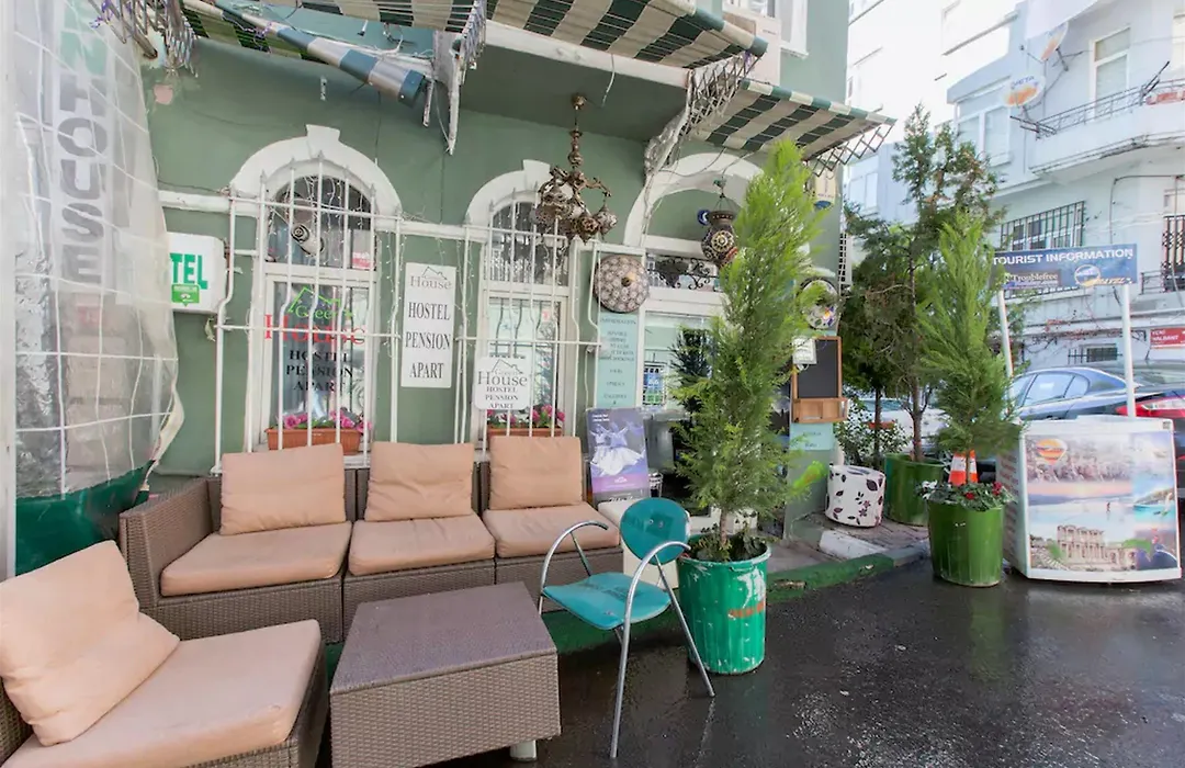 Taksim Hostel Green House Istanbul-1