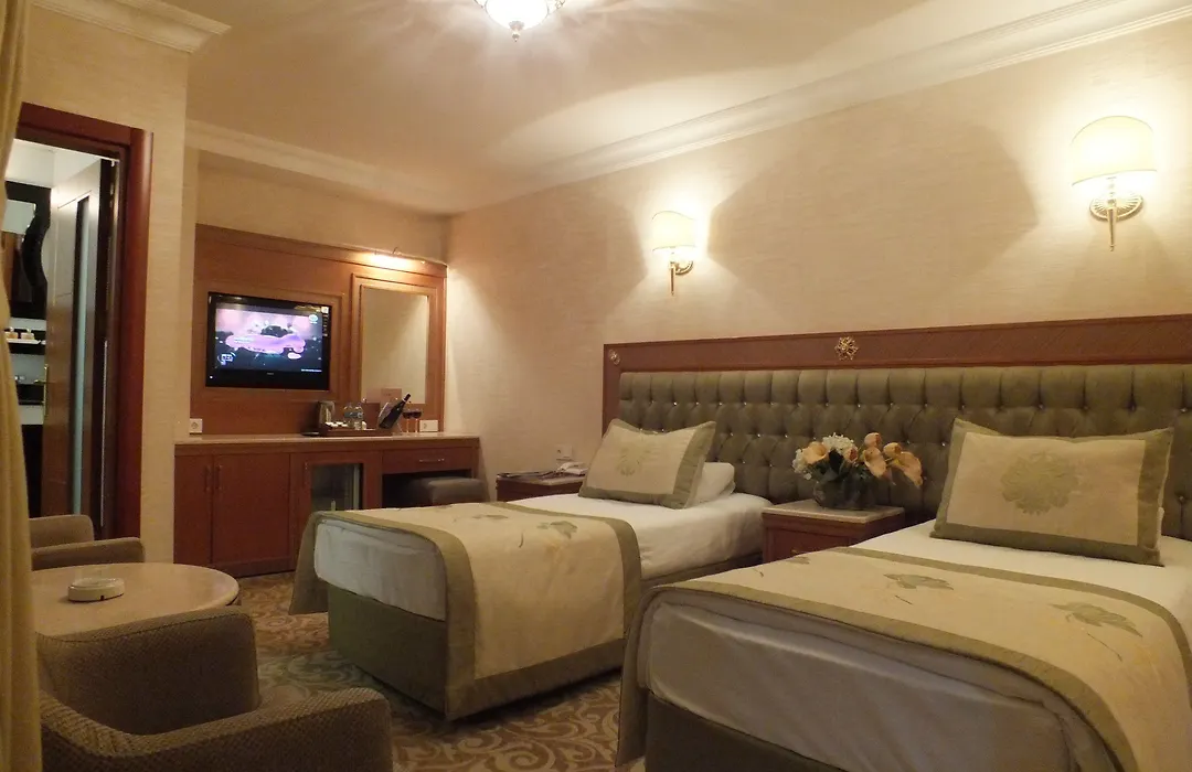 Grand Asiyan Hotel-1