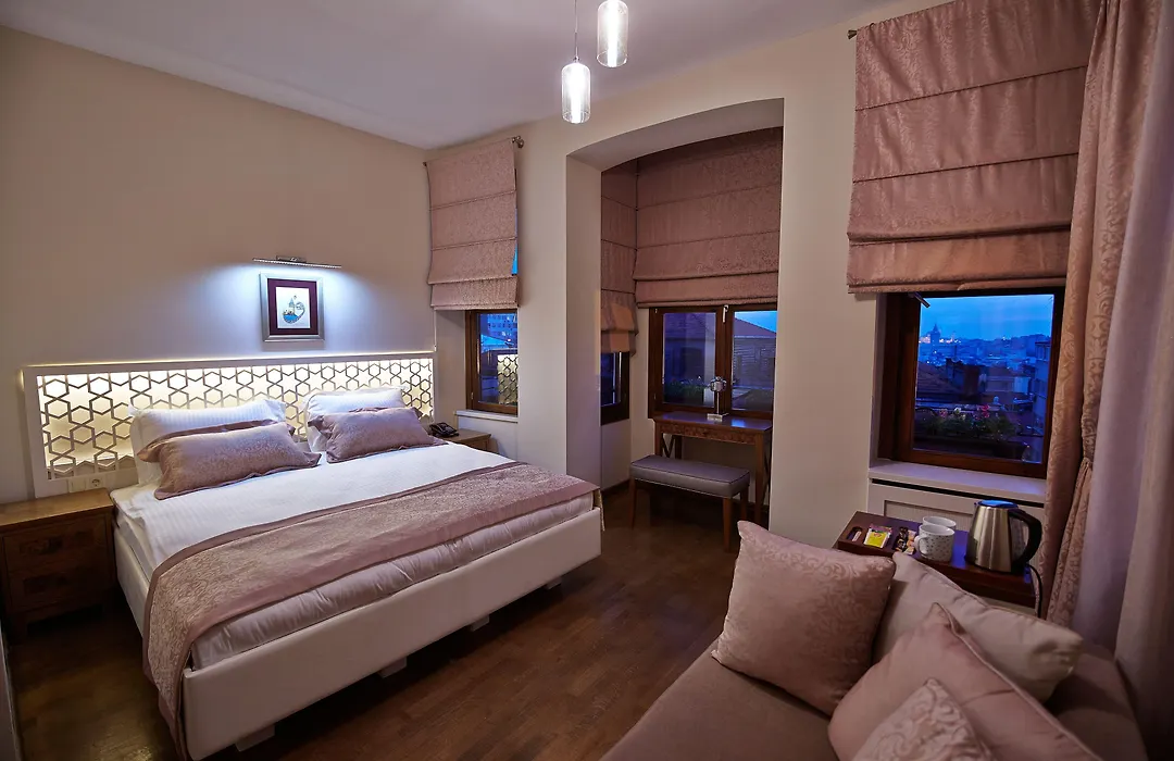 Arart Hotel-1