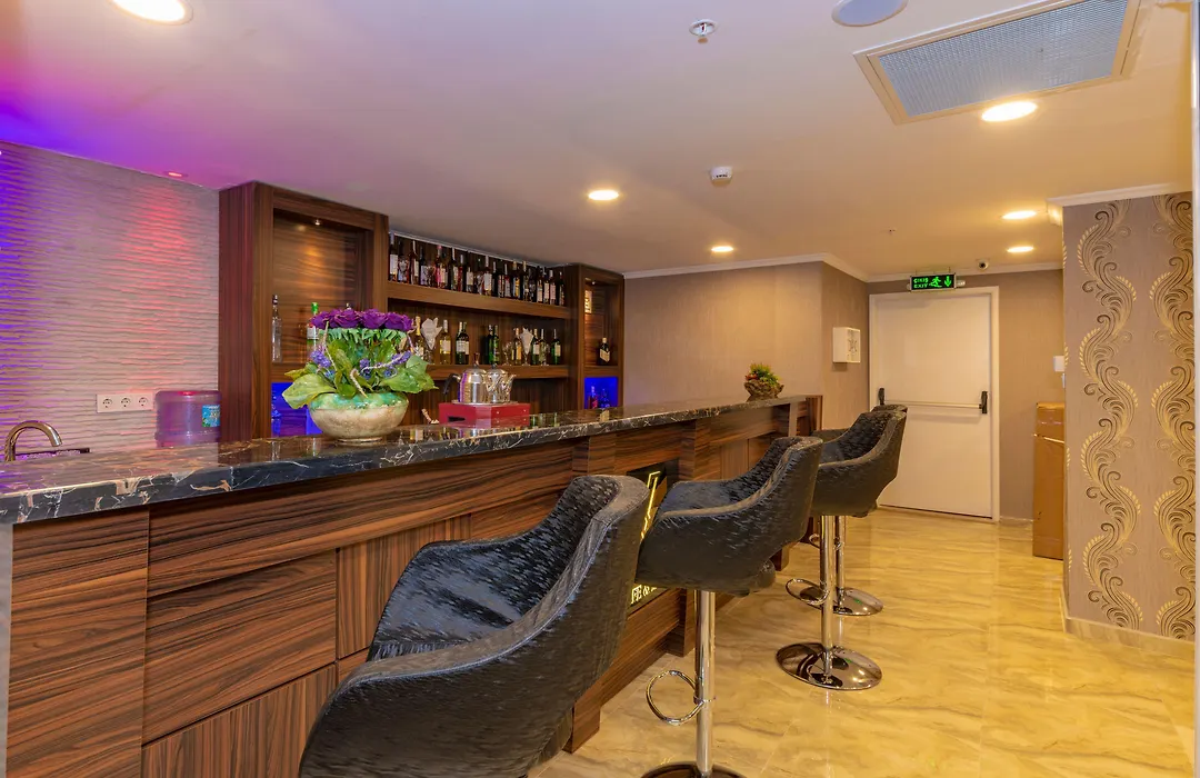 Vision Deluxe Hotel-1