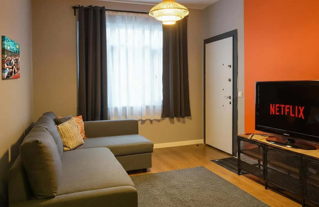 Cosy Flat With A Garden In Central Kadikoy-1