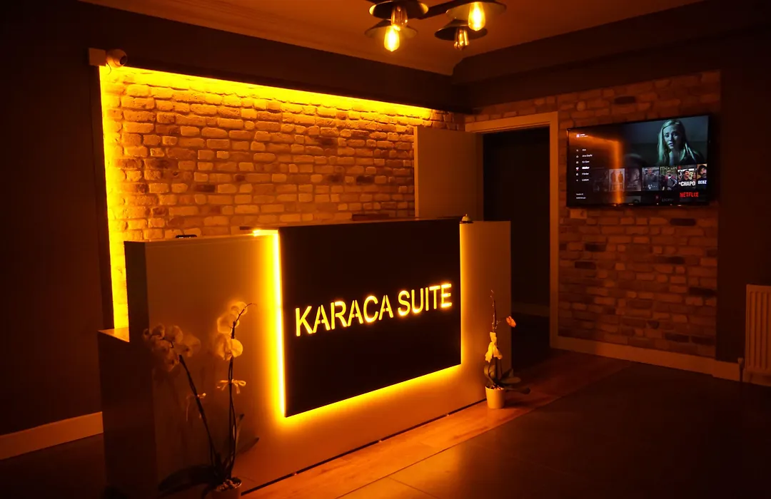 Karaca Suite-1