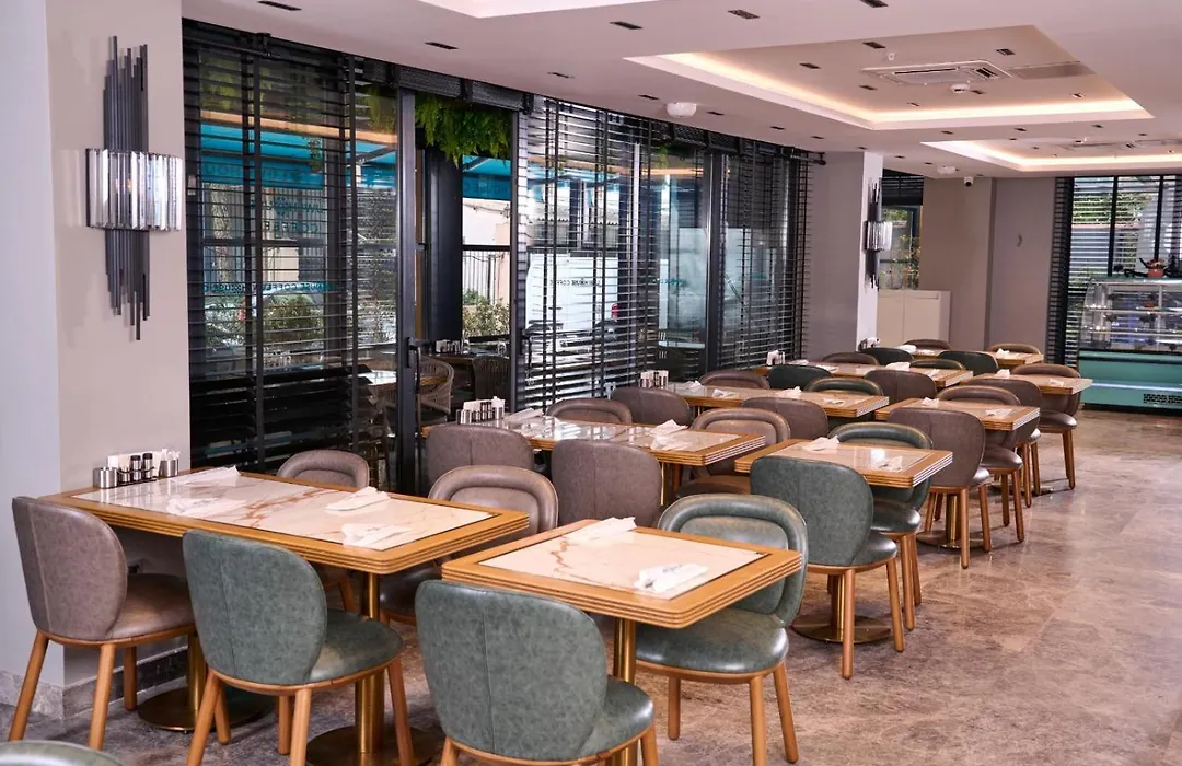 Livinton İstanbul Ataşehir-1