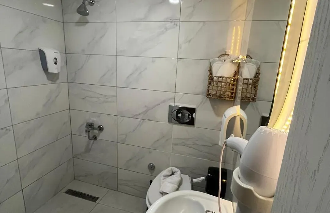 Emirtimes Hotel Kadıköy-1