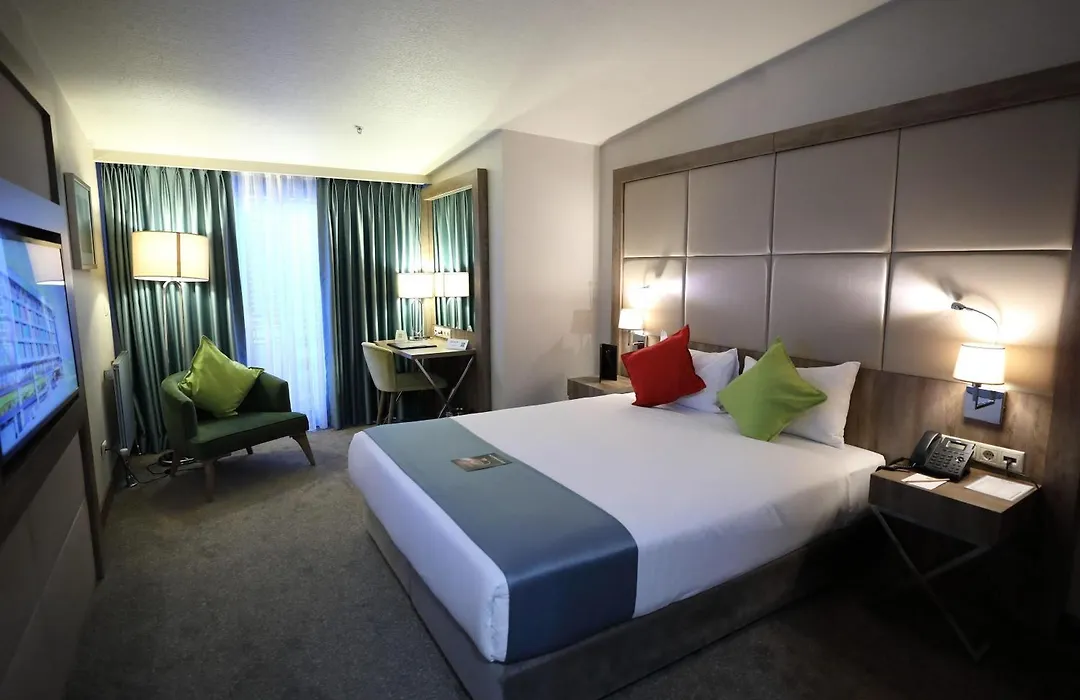 Ibis Styles Istanbul Bomonti-1