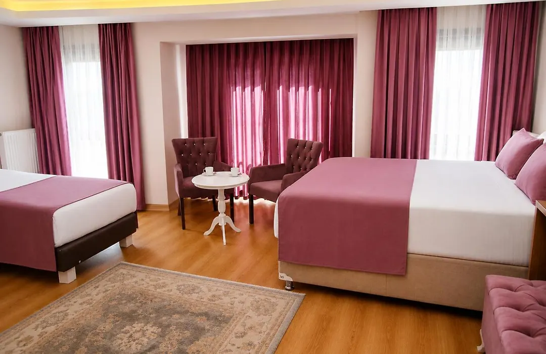 Hotel Black Pearl-1